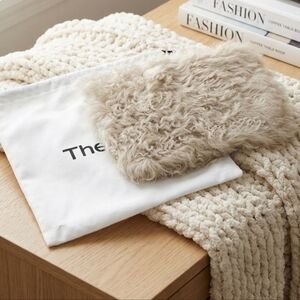 NWT Theory Kalista Genuine Curly Shearling Pouch in Light Fawn W/ Dust Bag